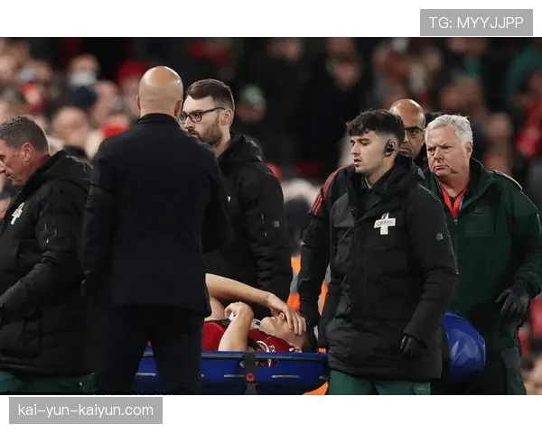 纽卡斯尔联队主帅确认，伊萨克因轻微肌肉紧张将缺席本轮联赛